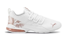 Load image into Gallery viewer, Puma Women's Sneakers Size 8.5
