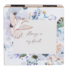 Load image into Gallery viewer, Message Memory Box with Butterfly or Hummingbird
