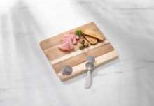 Load image into Gallery viewer, Silver Shells Rectangle Cutting Board and Spreader
