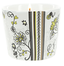 Load image into Gallery viewer, Friend 8oz Soy Wax Candle
