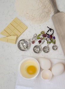 Measuring Spoons Flower Bouquet