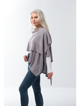 Load image into Gallery viewer, Neutral Bordeaux Cardi Wraps
