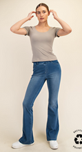 Load image into Gallery viewer, Buttery Soft Short Sleeve Top Stone Taupe
