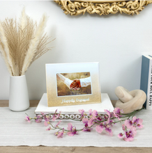 Load image into Gallery viewer, Happily Engaged 6 x 4 Picture Frame
