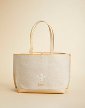 Load image into Gallery viewer, Spartina 449 Myah Tote Palm Reed

