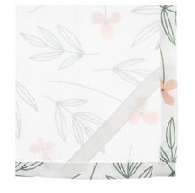 Load image into Gallery viewer, Heart Wreath Tea Towel- Love
