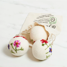 Load image into Gallery viewer, Laundry Wildflower Wool Dryer Ball
