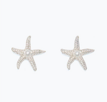 Load image into Gallery viewer, Starfish with Pearl Earrings Gold or Silver
