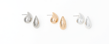 Load image into Gallery viewer, Timeless Teardrop Earrings
