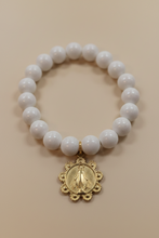 Load image into Gallery viewer, White Howlite Bracelet with Gold Scalloped Blessed Mother
