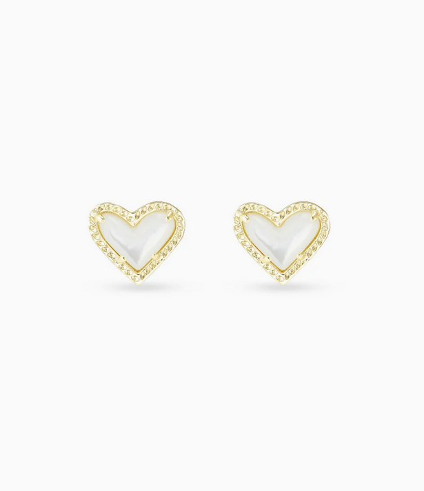 Kendra Scott Ari Heart Gold Stud in Ivory Mother of Pearl