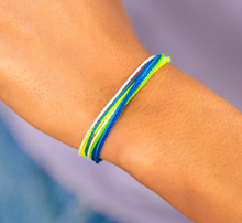 Load image into Gallery viewer, Pura Vida Toes on the Nose Neon Bracelet
