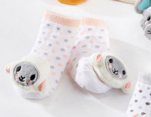 Load image into Gallery viewer, Assorted Baby Rattle Socks
