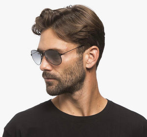 DIFF Eyewear Sunglasses Black Aviator Frame Grey Gradient Lens Cruz unisex